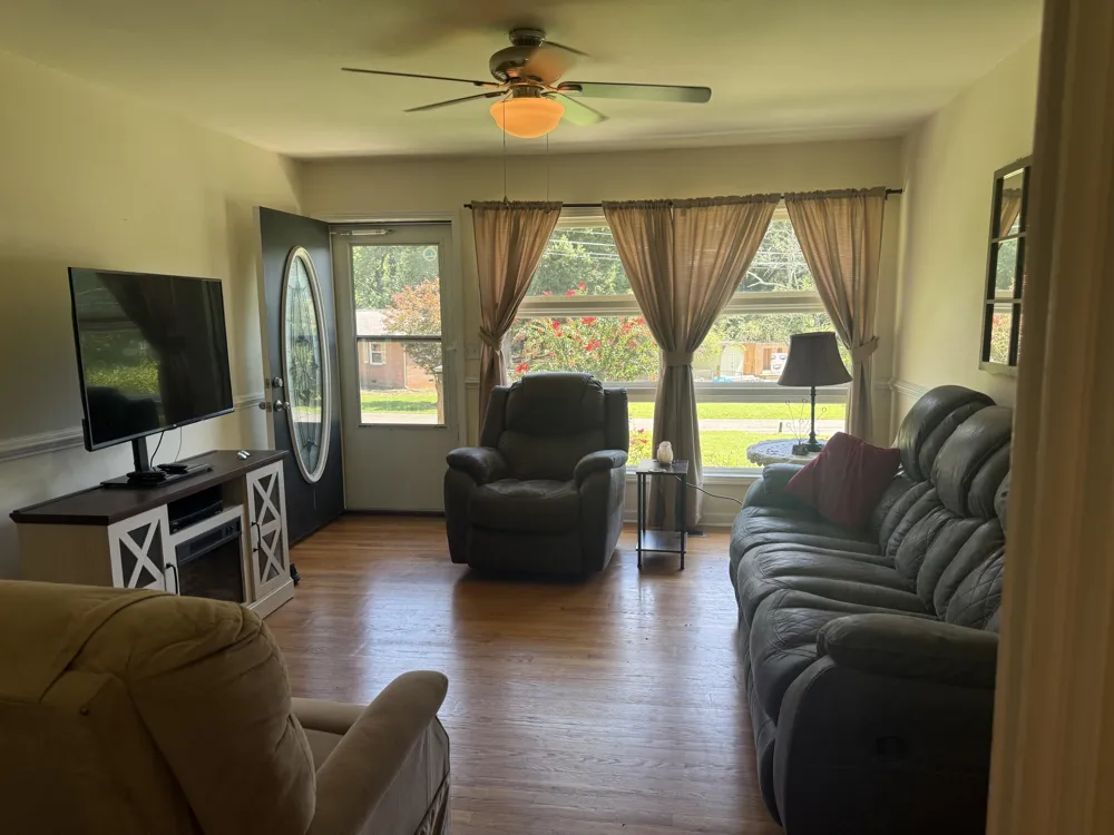 805 Duke Street LaFayette, GA 30728