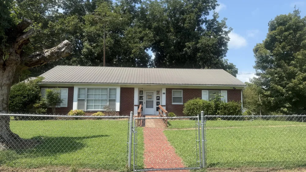 308 S Cherokee Street LaFayette, GA 30728