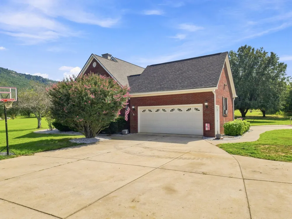 937 Creek Road Wildwood, GA 30757