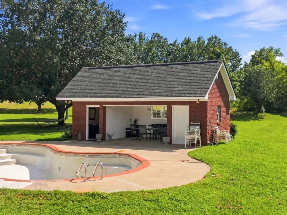 937 Creek Road Wildwood, GA 30757