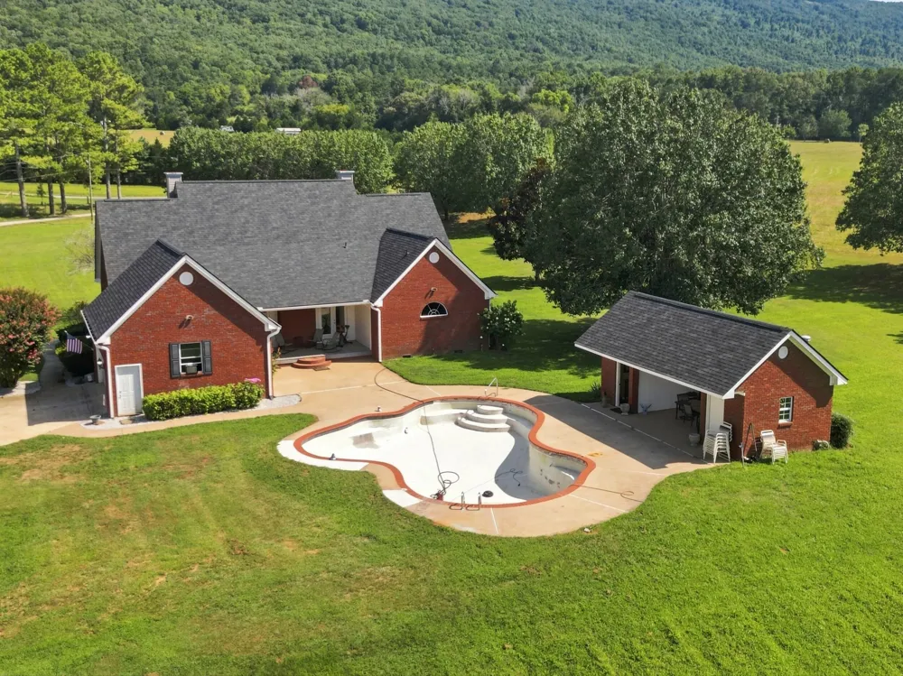 937 Creek Road Wildwood, GA 30757