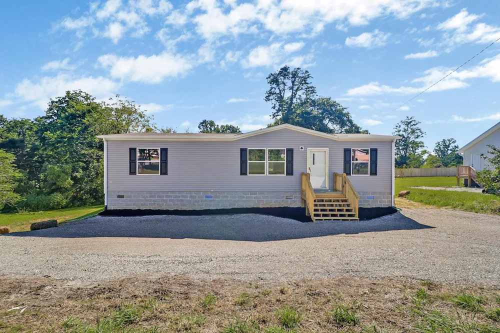 208 Garrett Street Jamestown, TN 38556