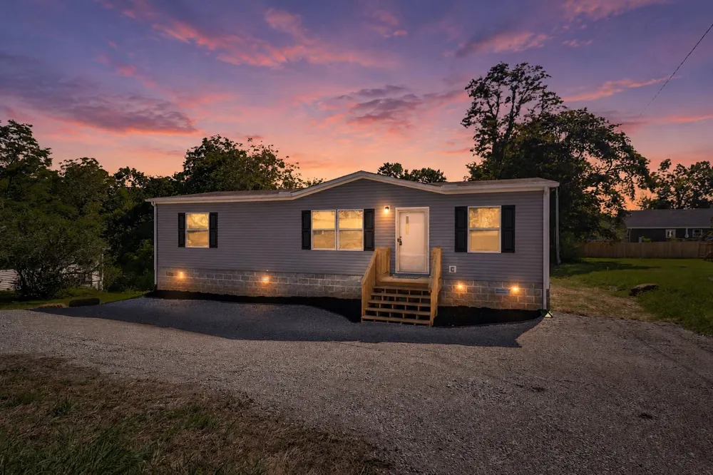 208 Garrett Street Jamestown, TN 38556