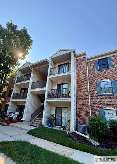 36 Fisher Drive #2724 Franklin, NJ 08823