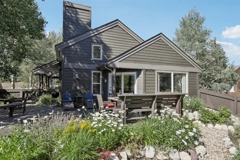102 Blue Grouse Lane