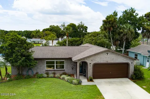 16 Laurel Oaks Circle