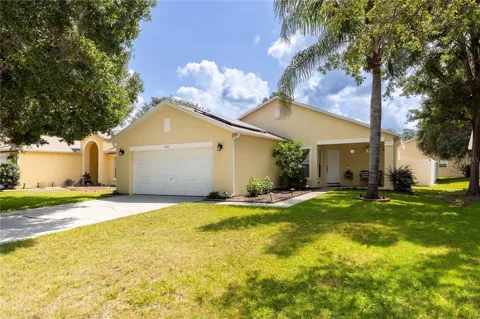 1321 WHITEWOOD WAY
