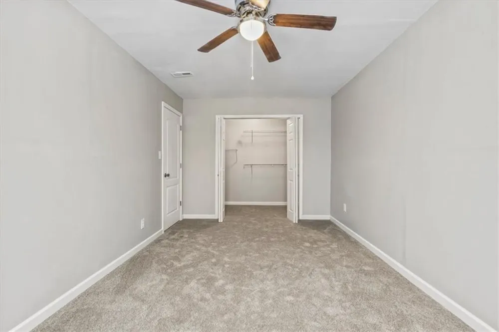 5604 Rockingwood Lane Atlanta, GA 30349