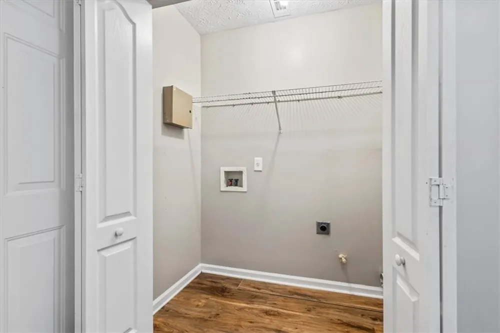 5604 Rockingwood Lane Atlanta, GA 30349