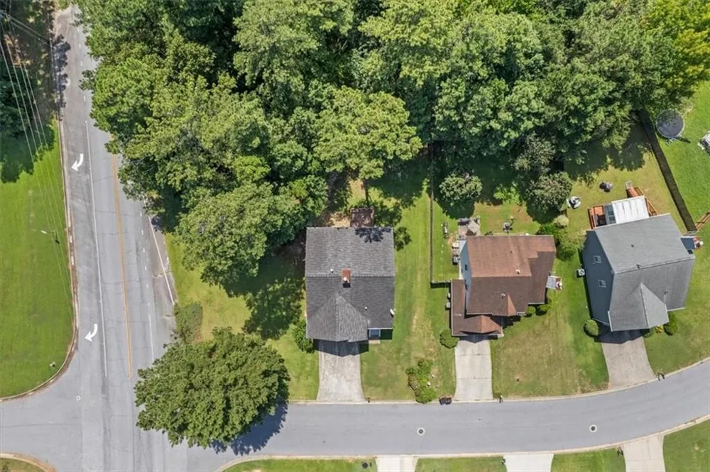 5604 Rockingwood Lane Atlanta, GA 30349