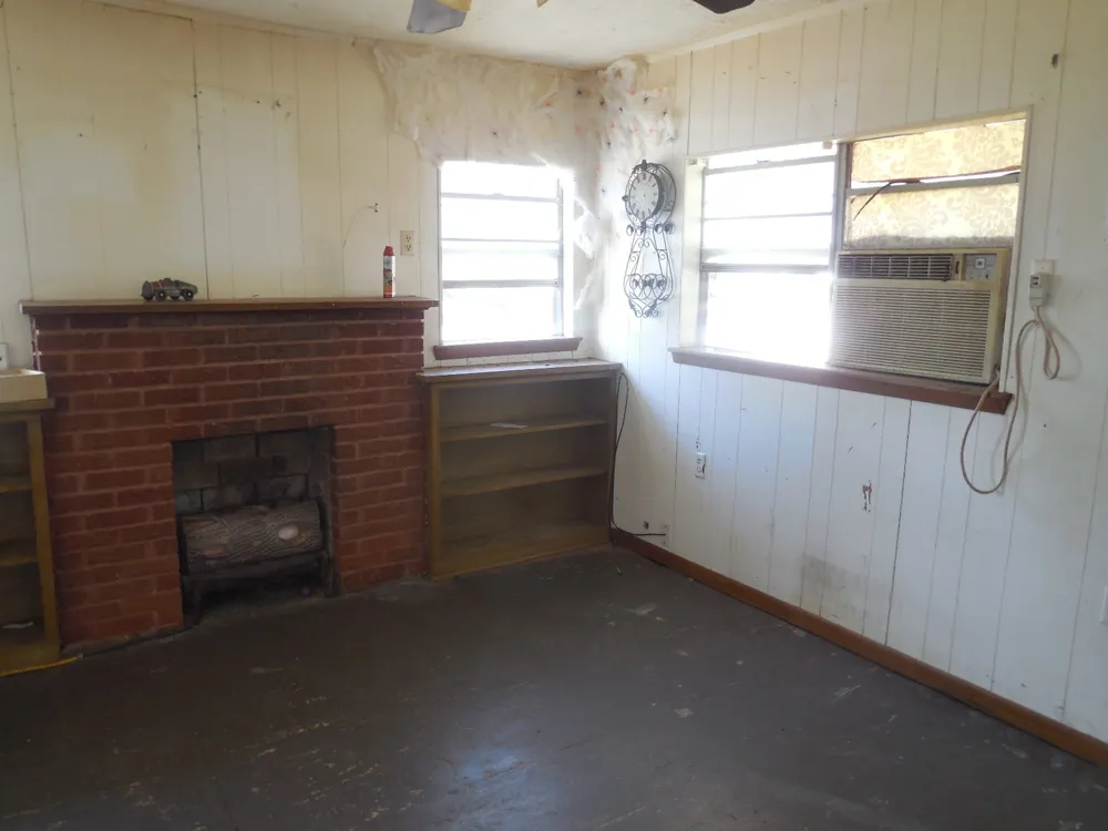 502 Travis Street Ranger, TX 76470