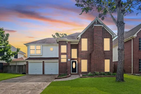 5602 Society Ln