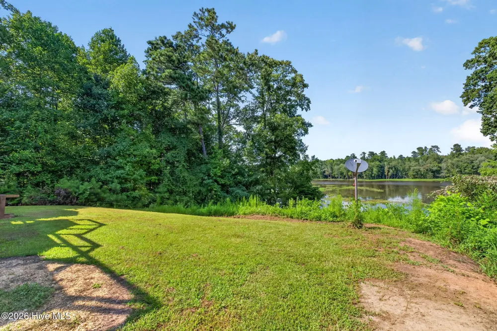 268 Price Road Selma, NC 27576