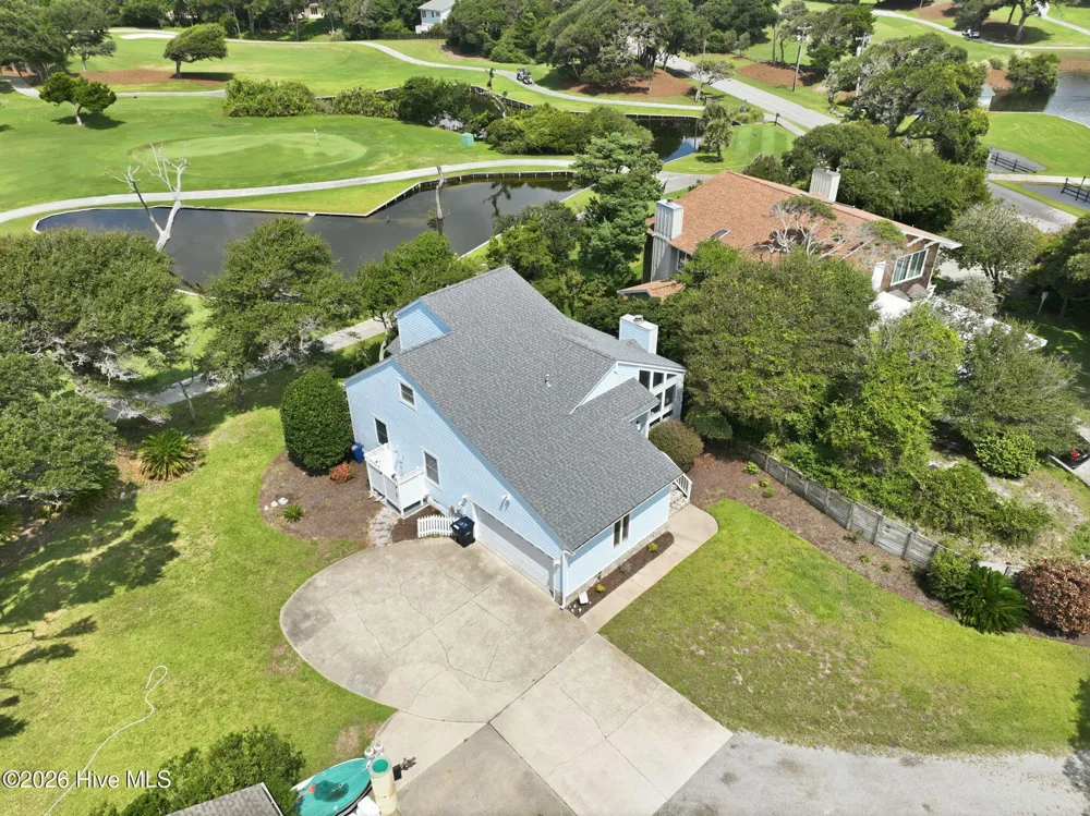 109 Oakleaf Drive Pine Knoll Shores, NC 28512