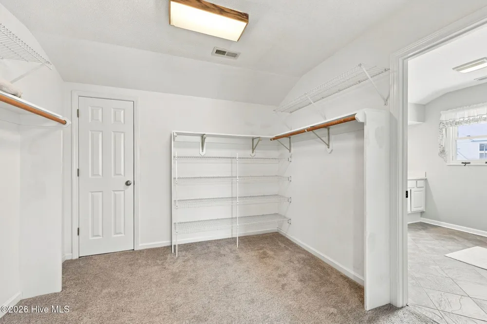 109 Oakleaf Drive Pine Knoll Shores, NC 28512