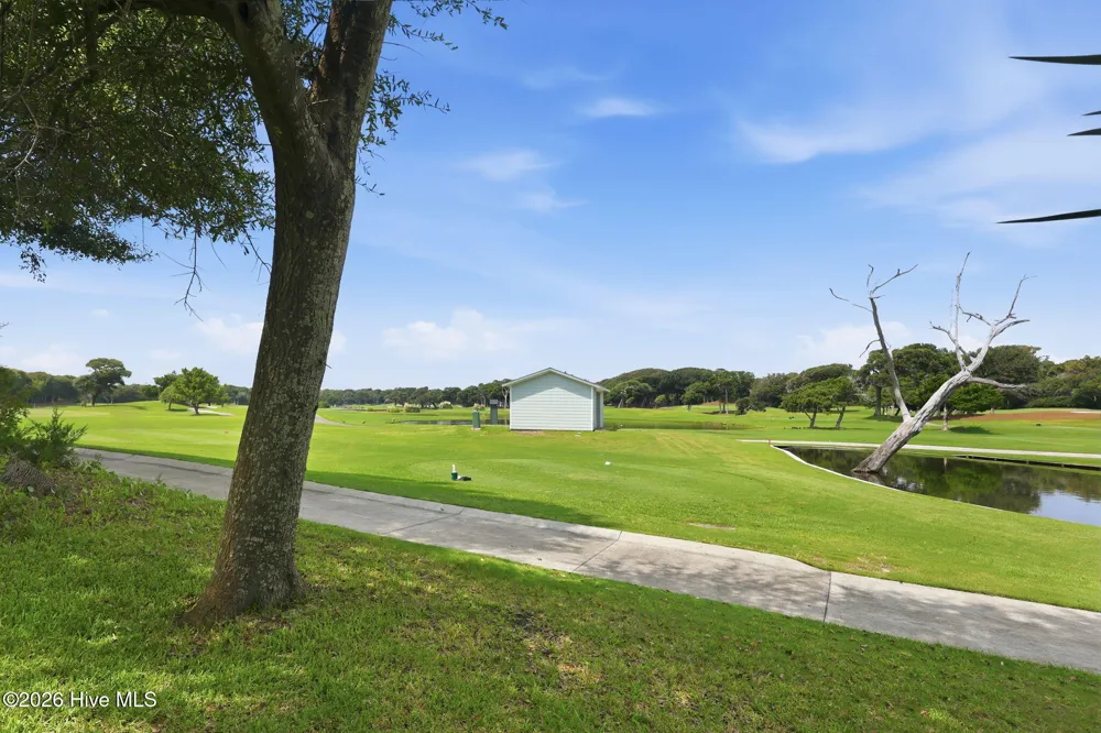 109 Oakleaf Drive Pine Knoll Shores, NC 28512