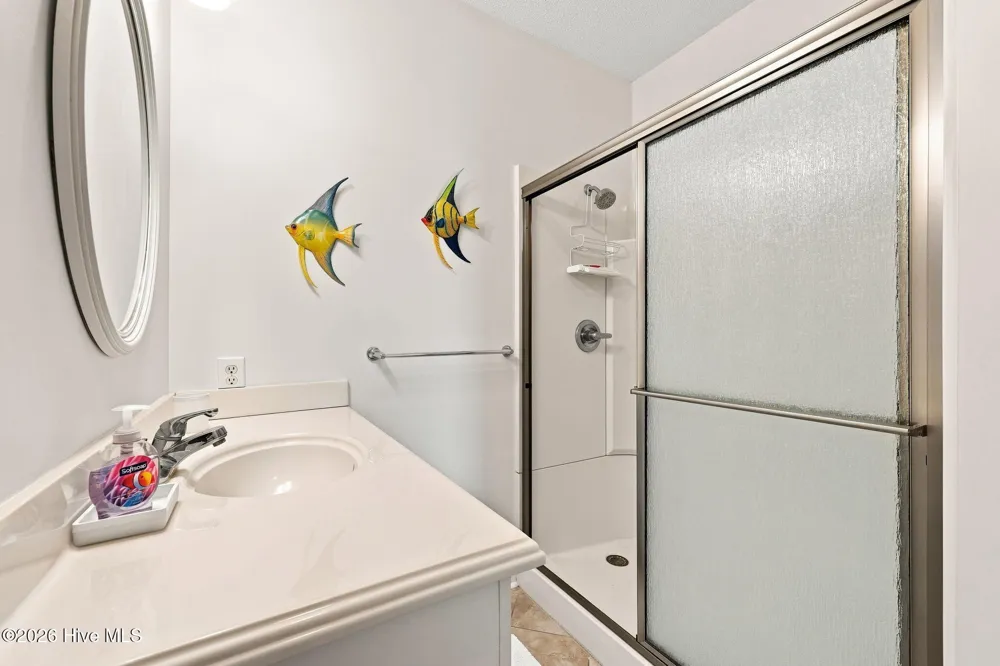 109 Oakleaf Drive Pine Knoll Shores, NC 28512