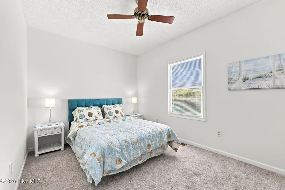 109 Oakleaf Drive Pine Knoll Shores, NC 28512