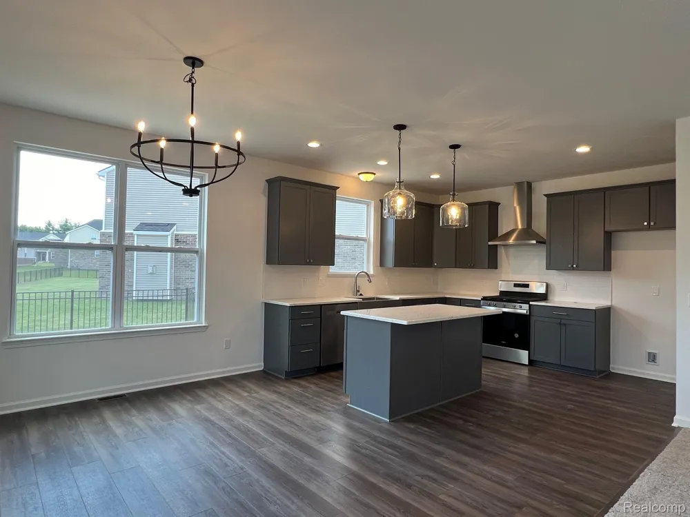 7114 NATALIE DRIVE Ypsilanti Charter Township, MI 48197