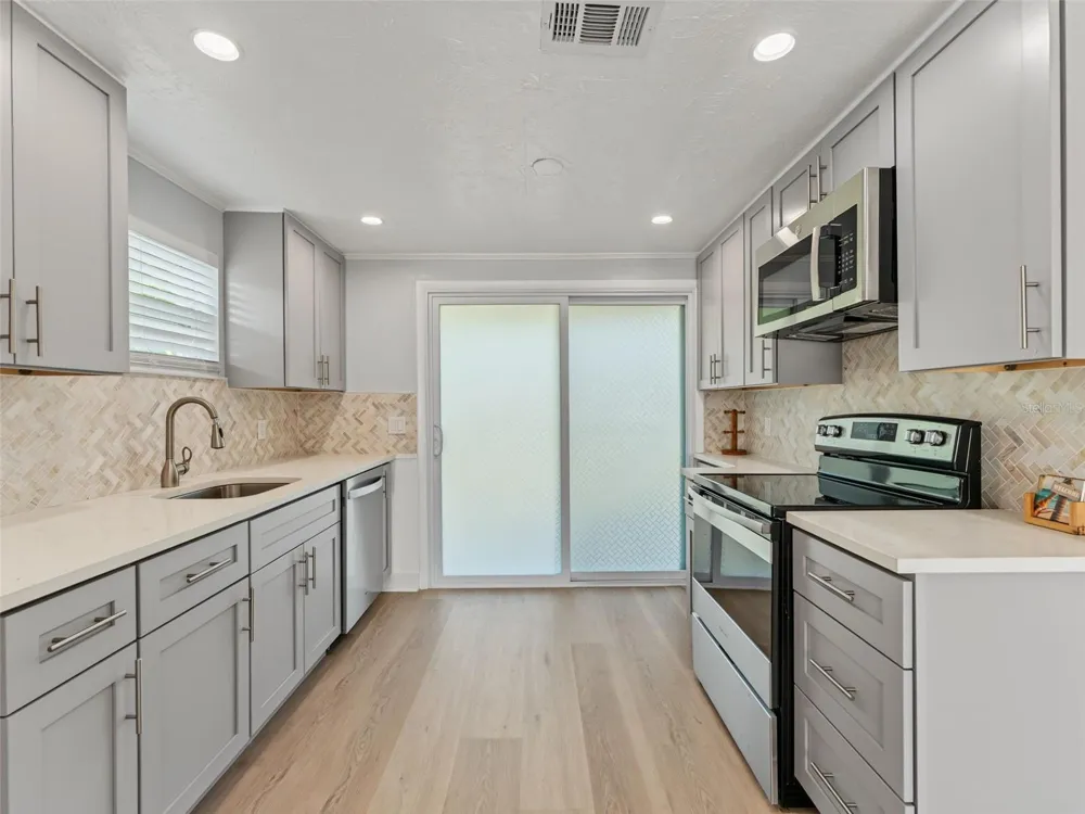 14233 SHILOH COURT Hudson, FL 34667