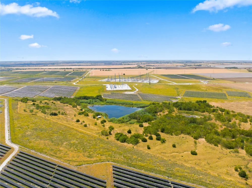 HCR 3161 Abbott, TX 76621