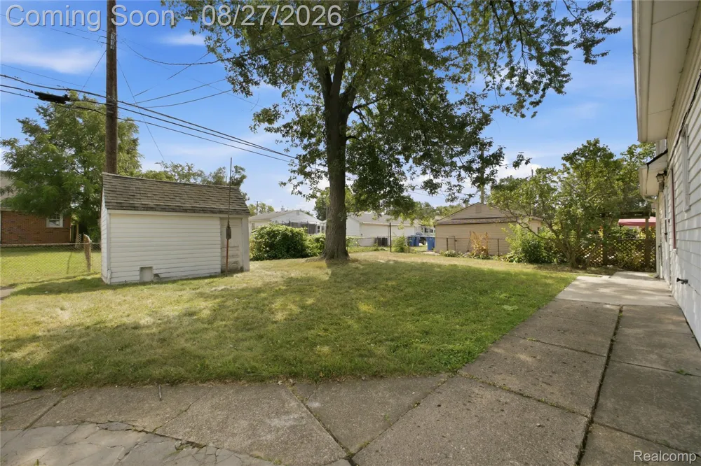 4697 Kingston Street Dearborn Heights City, MI 48125