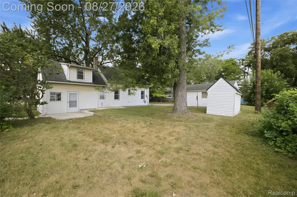 4697 Kingston Street Dearborn Heights City, MI 48125