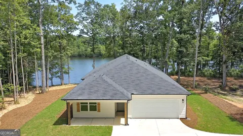 130 N Stewart LN