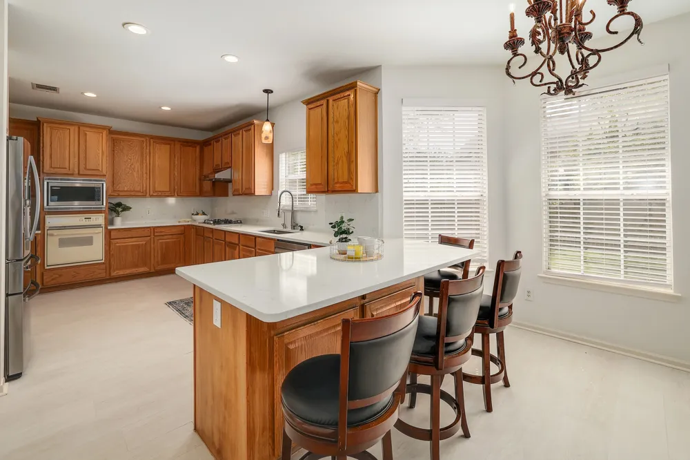 2023 Wood Glen Drive Round Rock, TX 78681