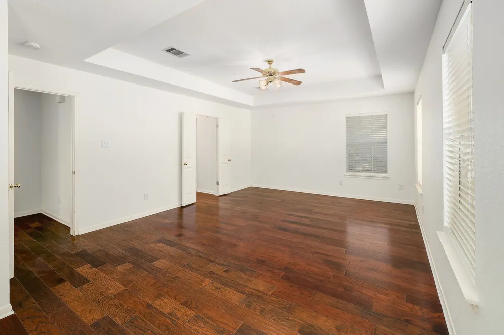 2023 Wood Glen Drive Round Rock, TX 78681