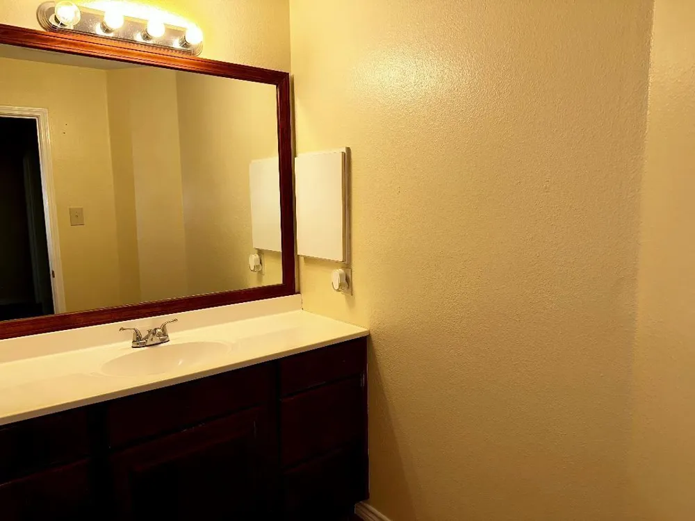 1375 Hitchin Lane Channelview, TX 77530
