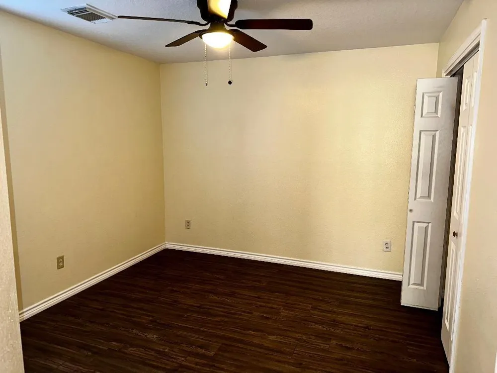 1375 Hitchin Lane Channelview, TX 77530