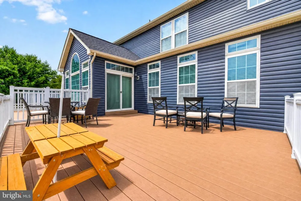 206 MARKHAM COURT Smyrna, DE 19977