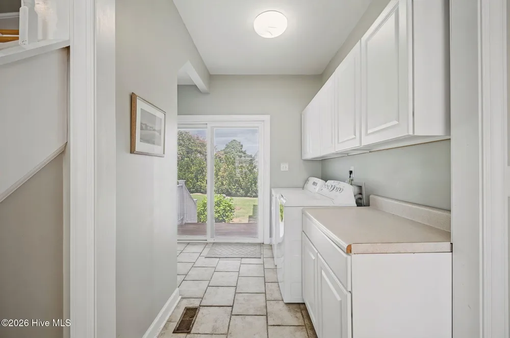 102 Blue Heron Cove Moyock, NC 27958