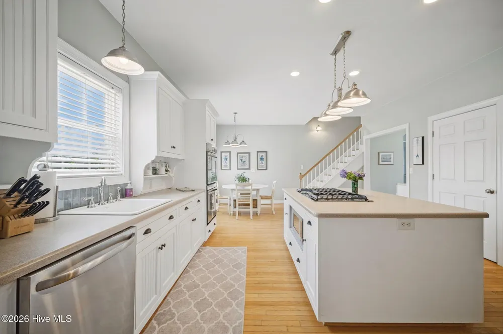 102 Blue Heron Cove Moyock, NC 27958