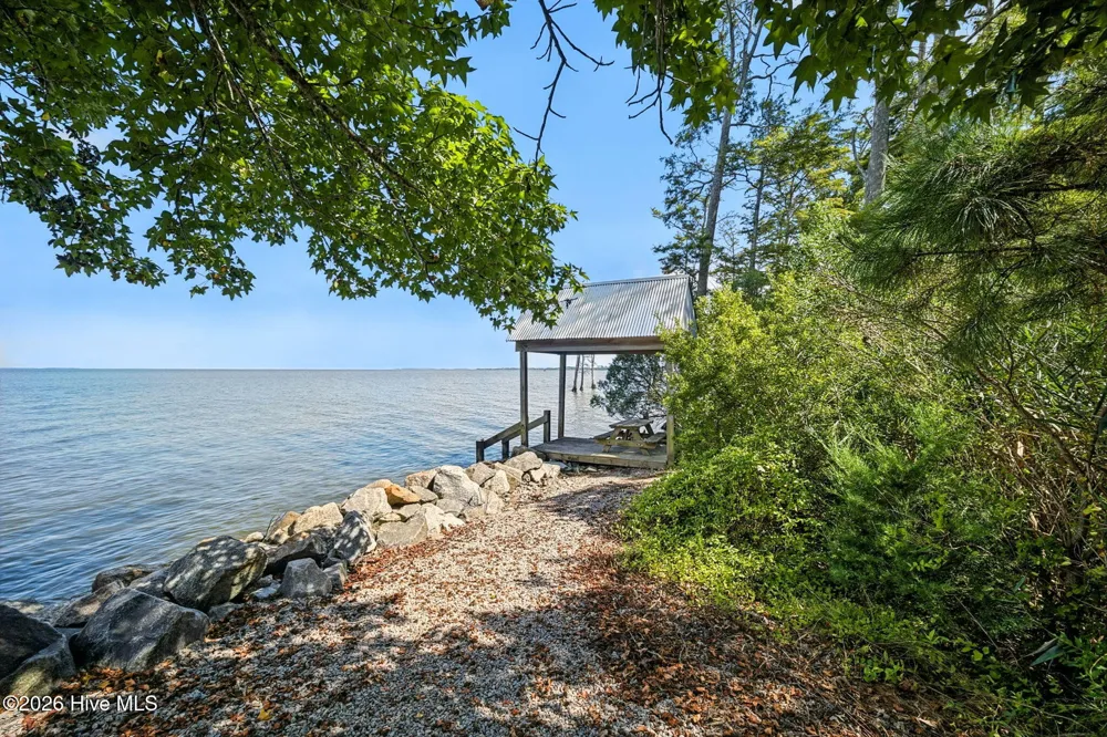 102 Blue Heron Cove Moyock, NC 27958