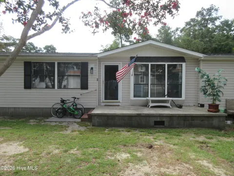 113 Briggs Street