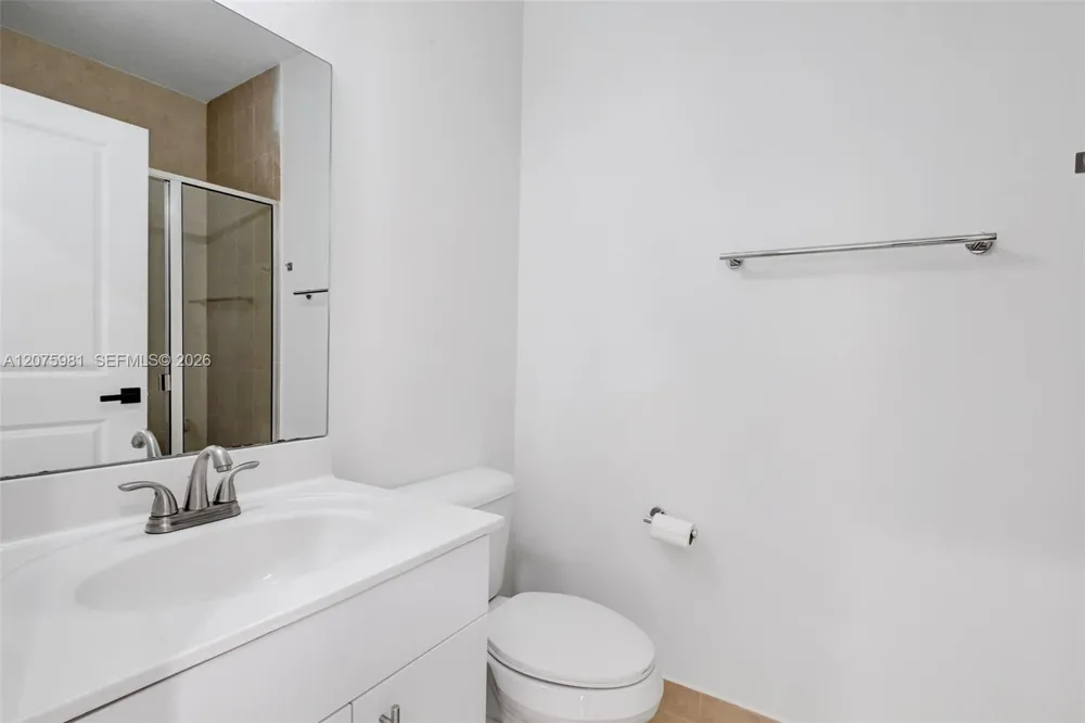 465 NE 194th Ter #465 Miami, FL 33179