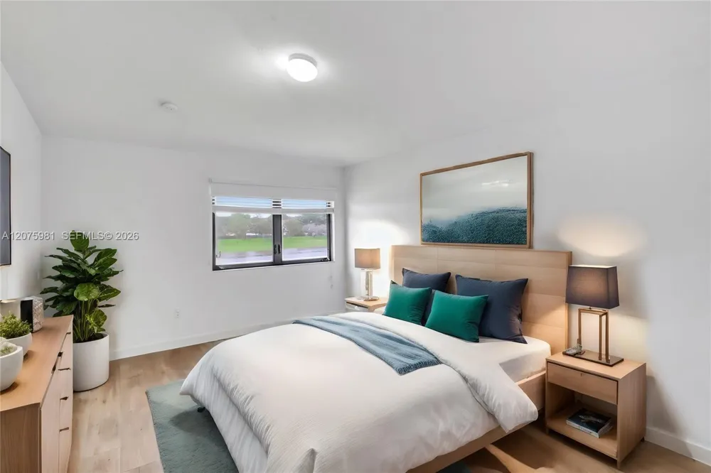 465 NE 194th Ter #465 Miami, FL 33179
