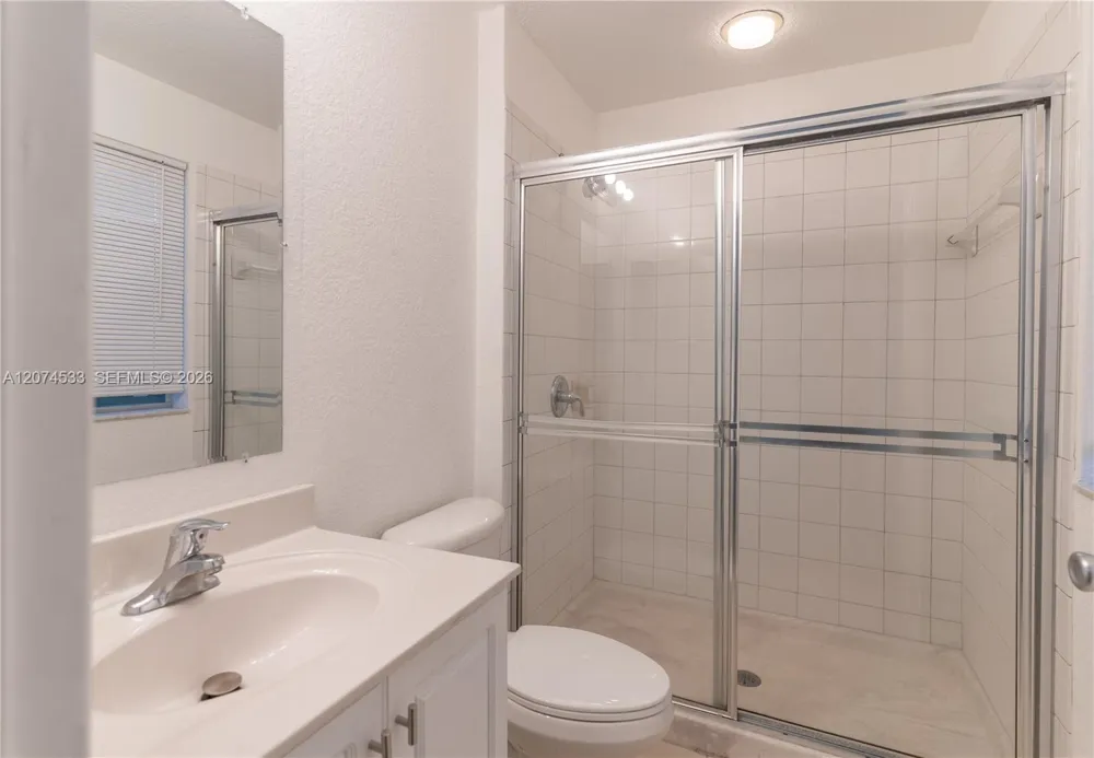 6061 SW 19th Ct North Lauderdale, FL 33068