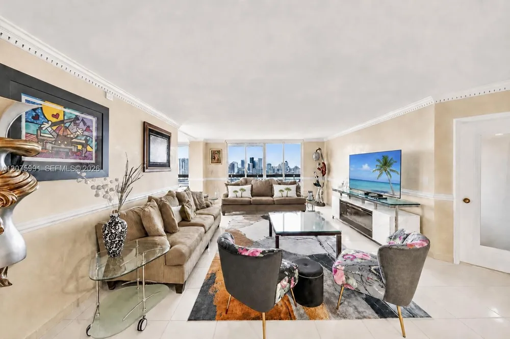3530 Mystic Pointe Dr #3210 Aventura, FL 33180