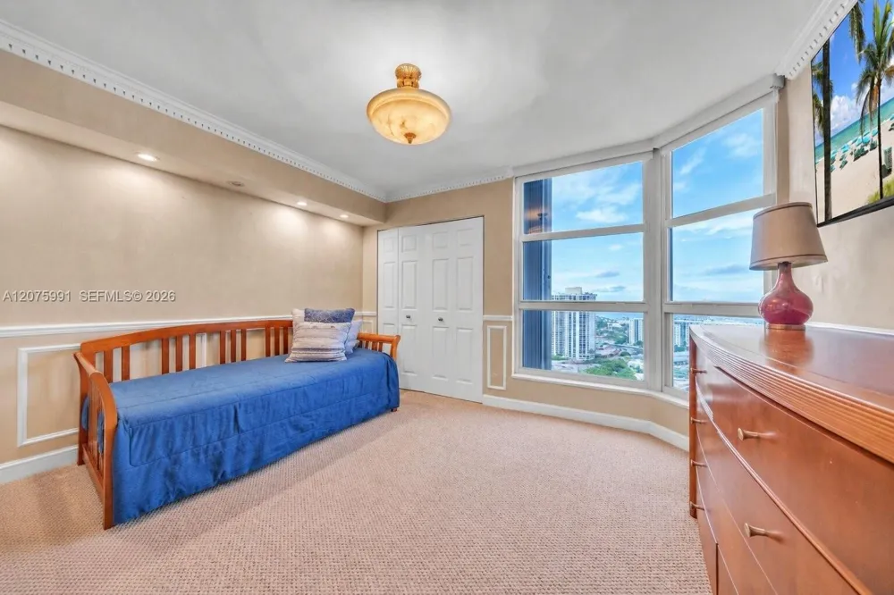 3530 Mystic Pointe Dr #3210 Aventura, FL 33180