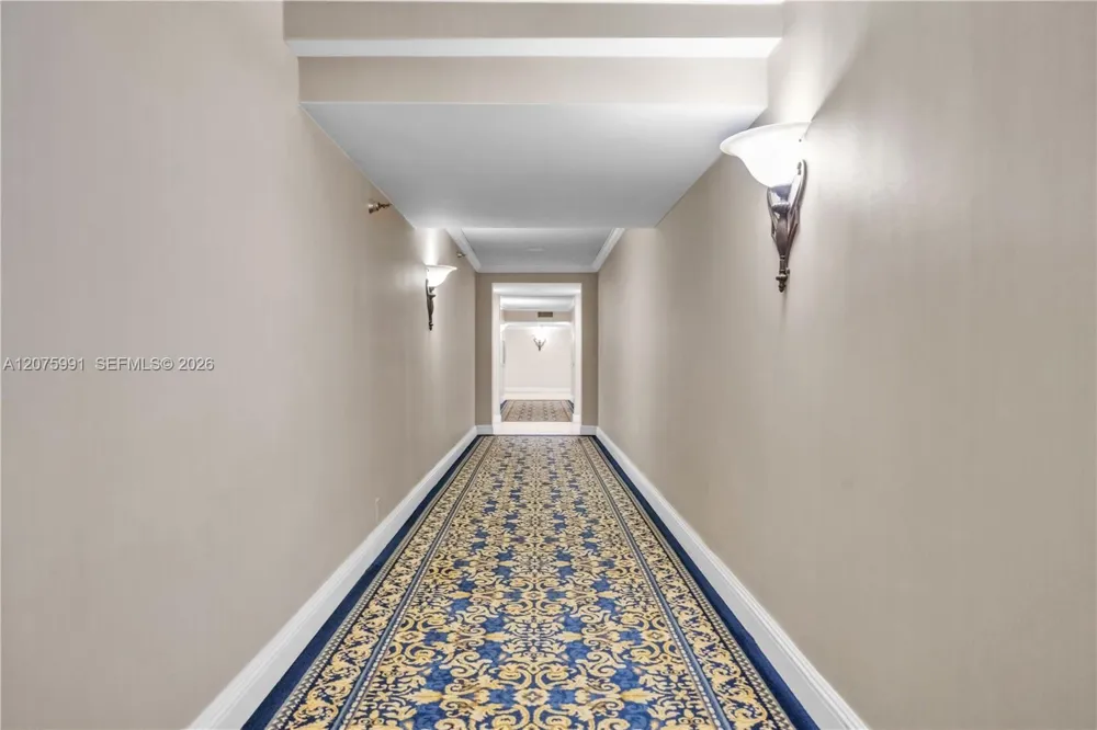 3530 Mystic Pointe Dr #3210 Aventura, FL 33180