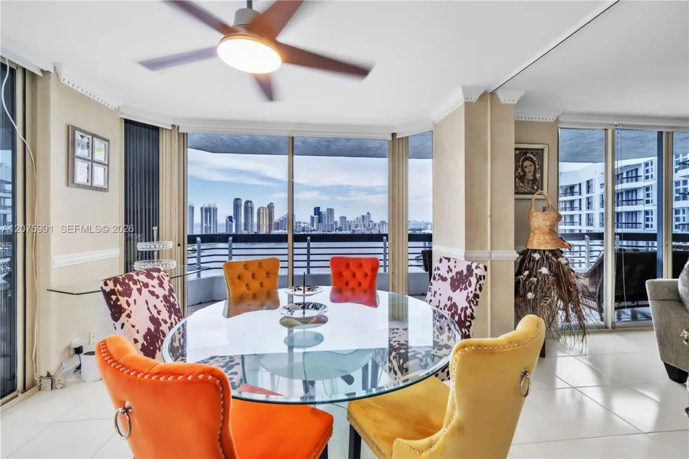 3530 Mystic Pointe Dr #3210 Aventura, FL 33180