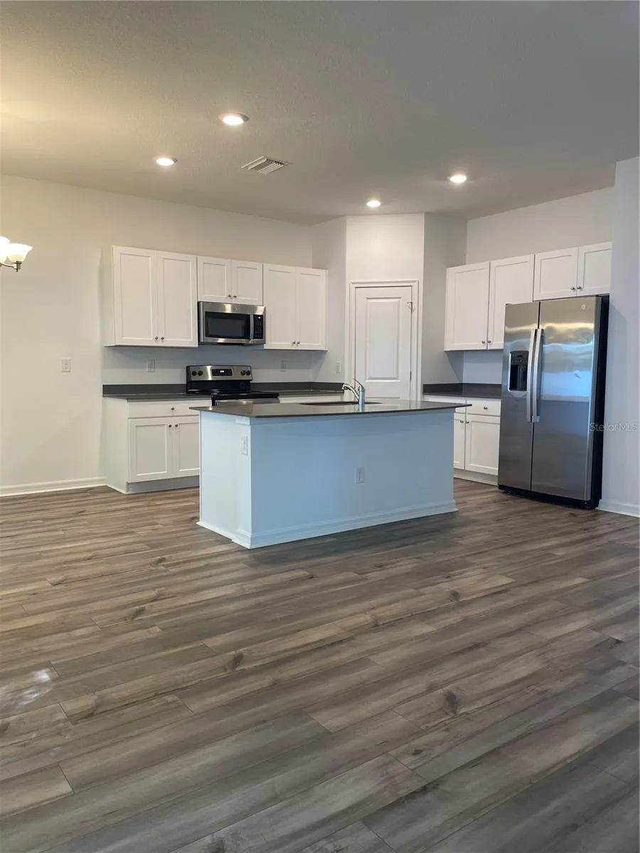34772 MULRION DRIVE Zephyrhills, FL 33541