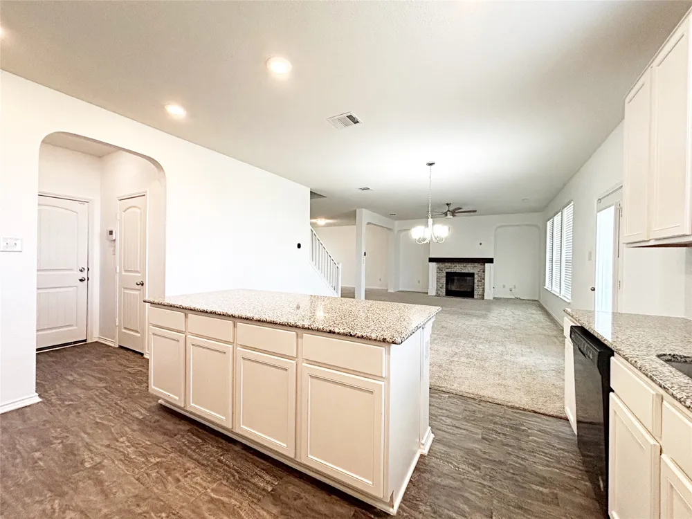 1720 Foxglove Circle Lockhart, TX 78644