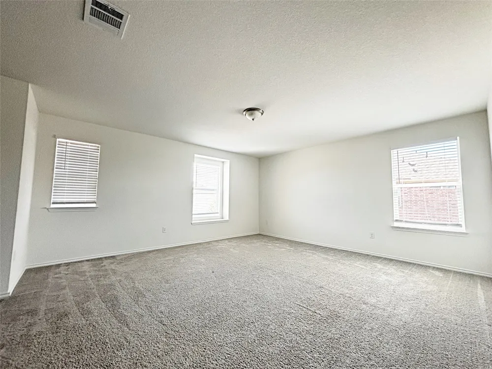 1720 Foxglove Circle Lockhart, TX 78644