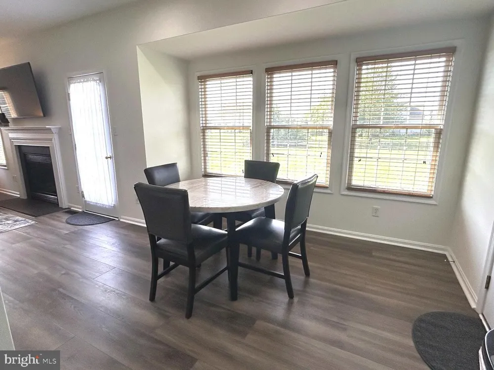 145 SUNRISE DRIVE Clayton, DE 19938