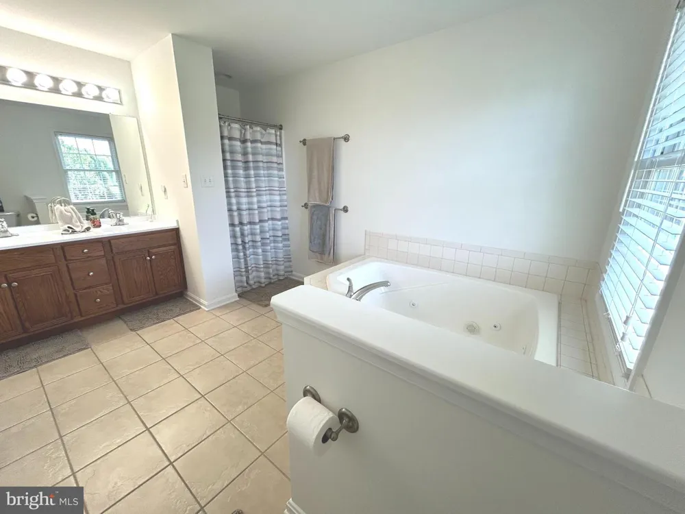 145 SUNRISE DRIVE Clayton, DE 19938