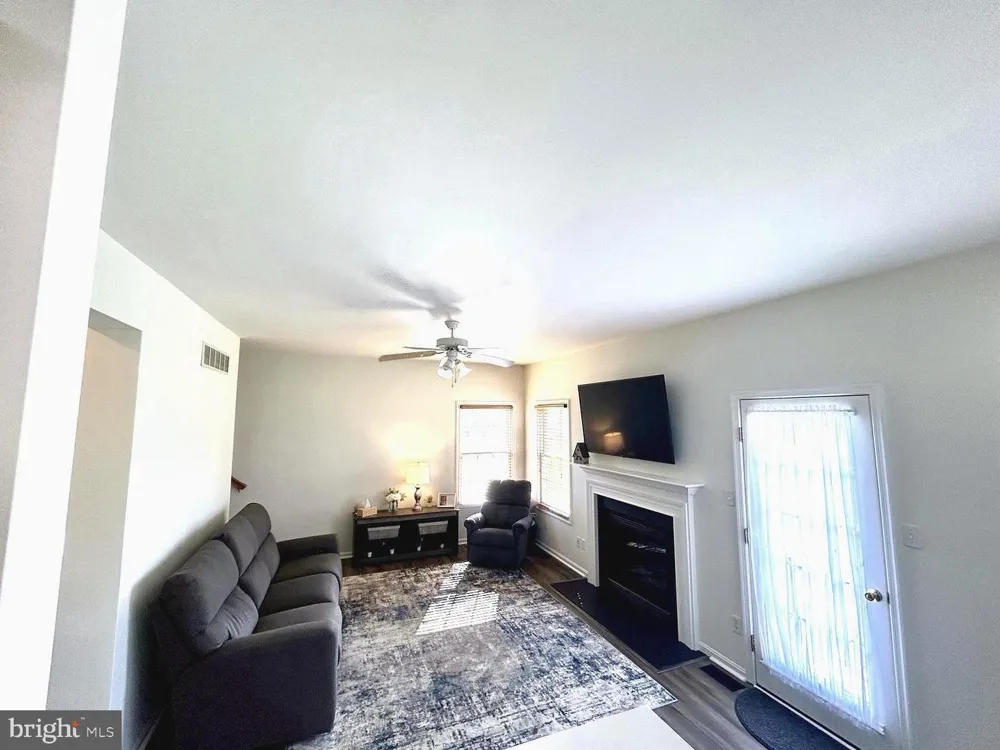 145 SUNRISE DRIVE Clayton, DE 19938